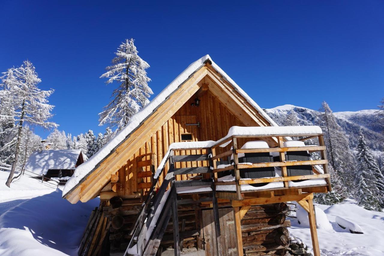 Bergheim Schmidt: Alpine Forest Huts on the Slopes Turracher Hoehe Exterior photo
